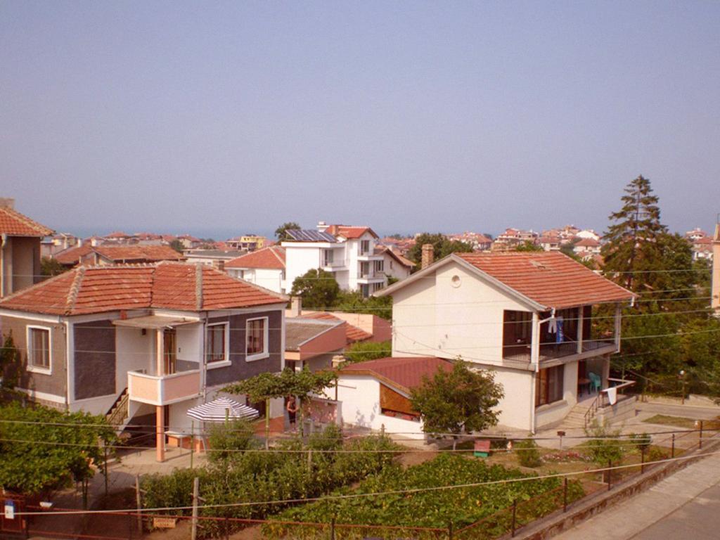 Guest House Yavorov TTchernomorets Extérieur photo